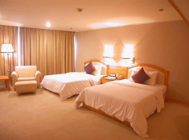 Gangrun Hotel Guangzhou Beijing Road Branch Esterno foto